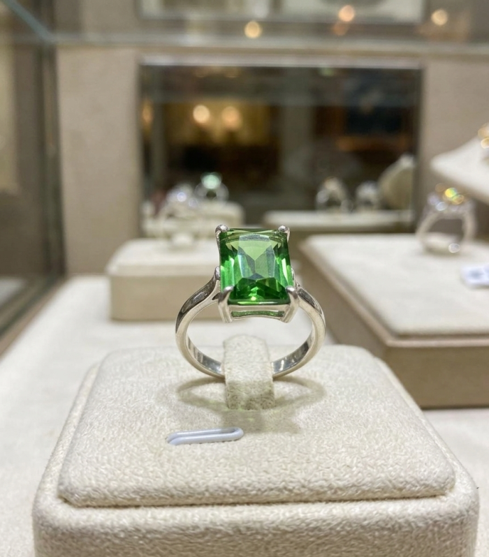 Peridot Emerald Cut 925 Sterling Silver Solitaire Statement Ring